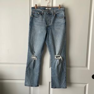 💙 Levi Wedgie Straight Distressed Cropped Denim 💙